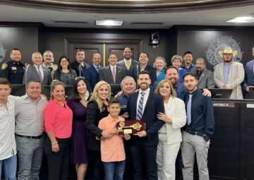 2019 nhi person of the year arturo elizondo with family friends and city officials for laredo key to city presentation