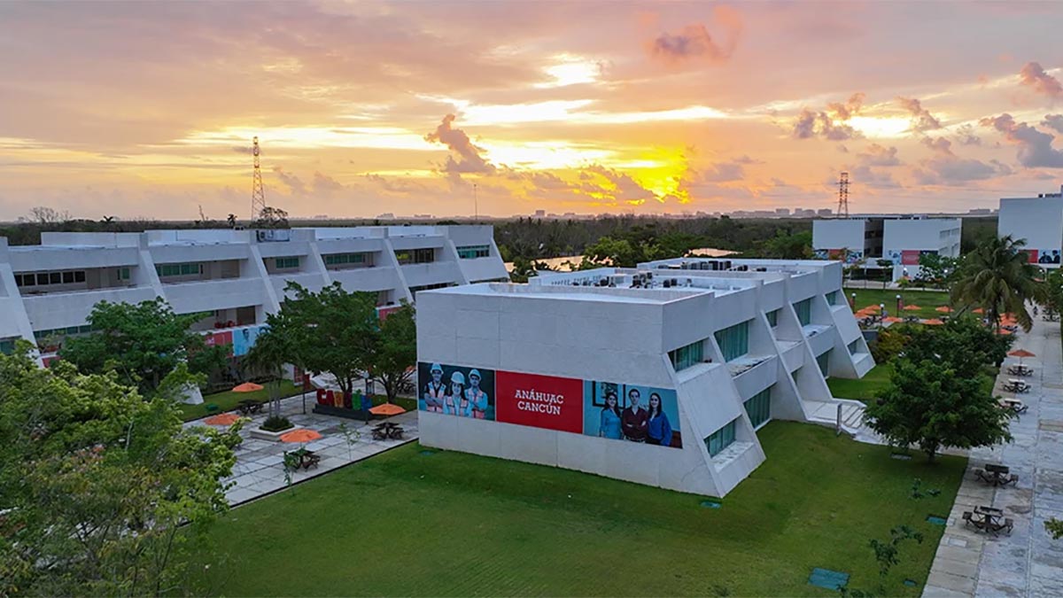 Universidad Anahuac Cancun campus